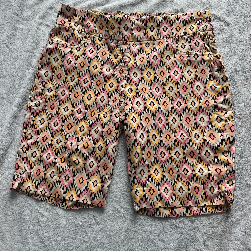 Ruby Rd Women’s Colorful Geometric‎ Patterned Stretchy Shorts Size 20W - Picture 2 of 6